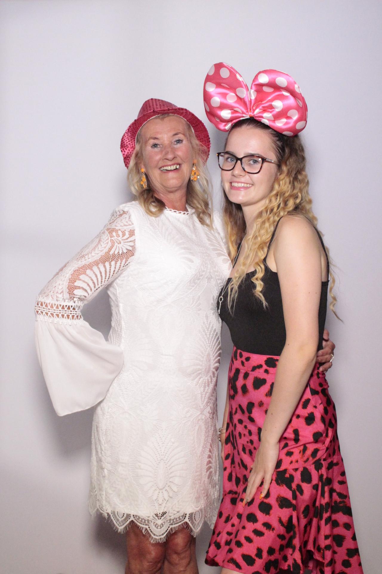 Gemma & Scott's Wedding | View more photos from the event at gallery.myphotoboothexperience.co.uk/u/MyPhotoBoothExperienceLtd/Gemma-Scotts-Wedding
